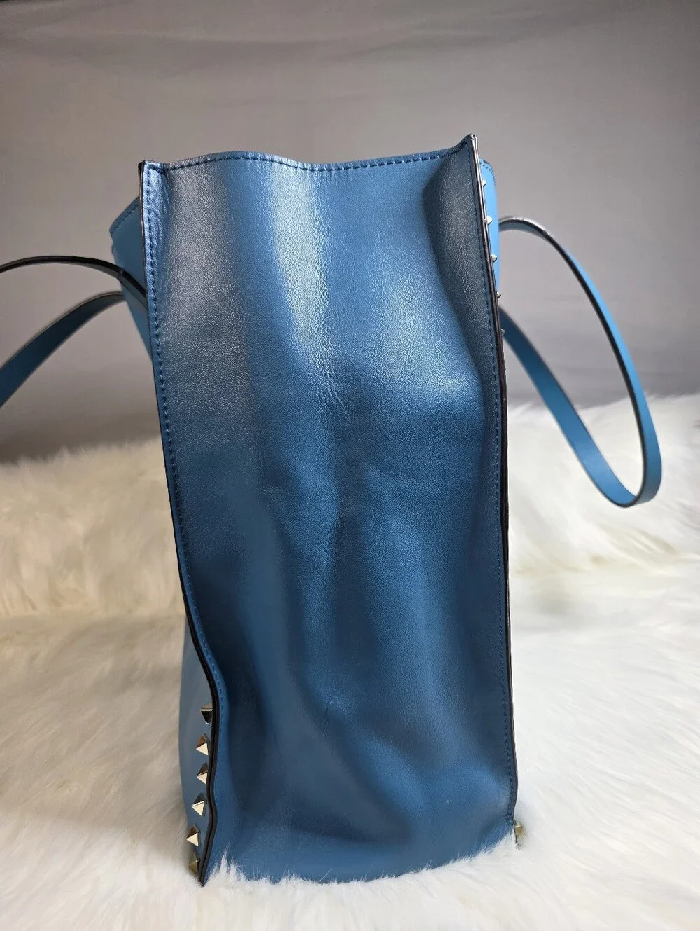 Tess Genuine Leather 